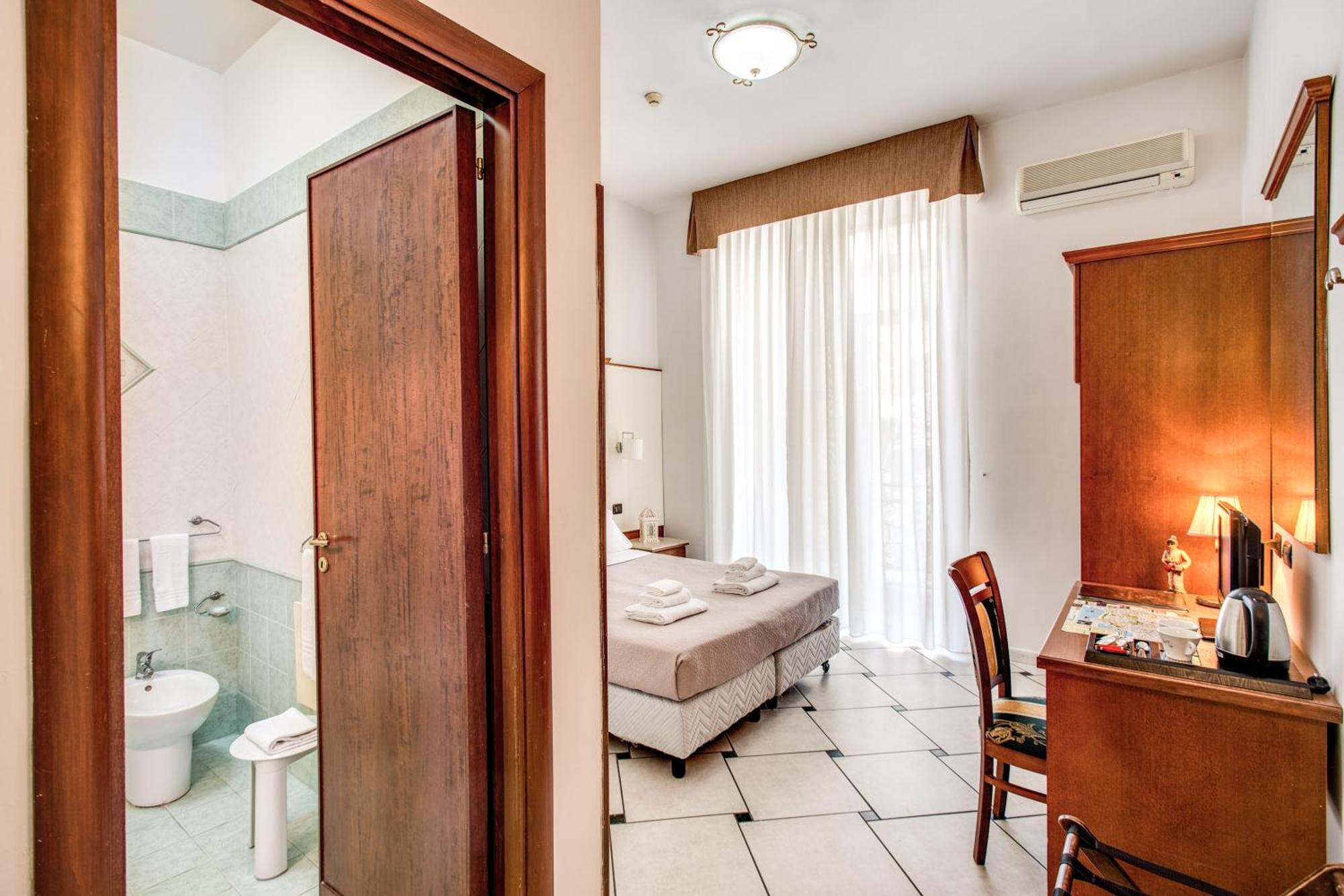 Garibaldi Suite Napoli Exterior foto