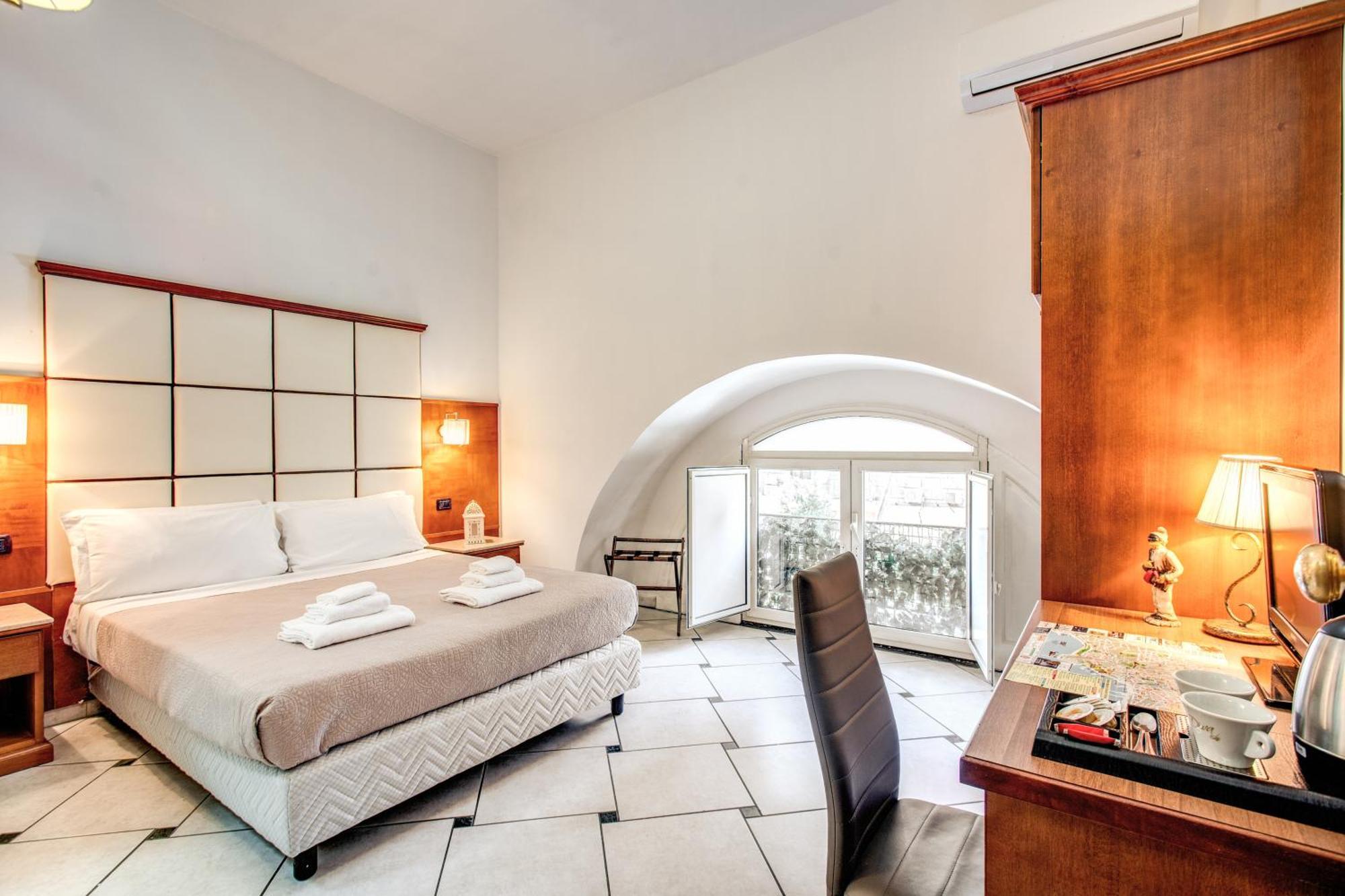 Garibaldi Suite Napoli Exterior foto