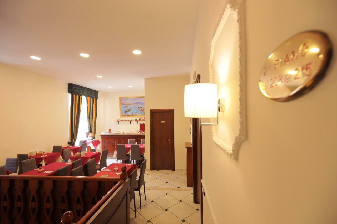 Garibaldi Suite Napoli Exterior foto
