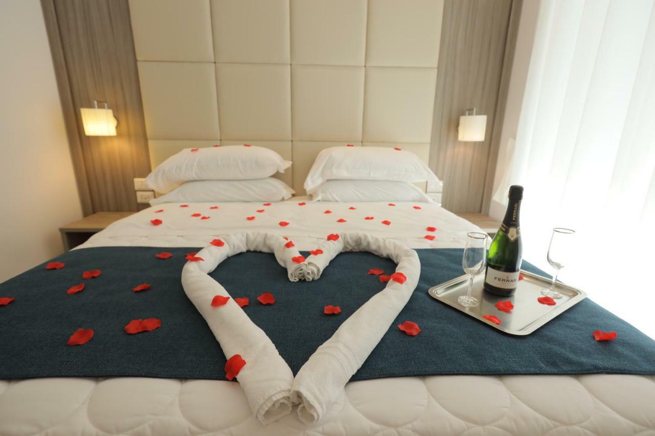 Garibaldi Suite Napoli Exterior foto